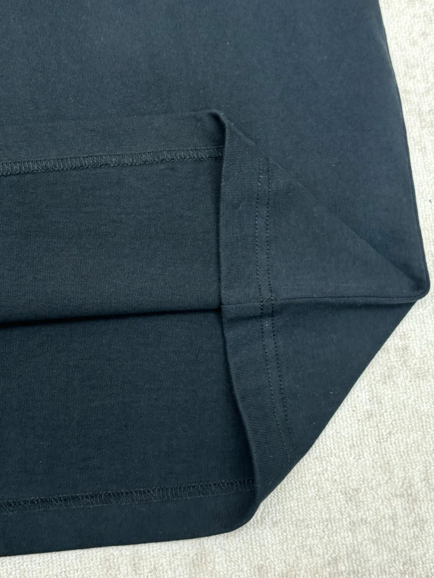 26ss New Arrival T Same Style Black Sizes：XS. S. M. L